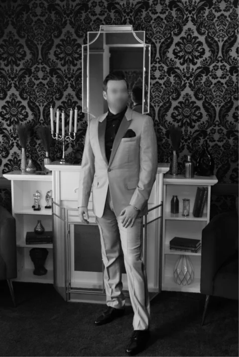 Lloyd Beaumont - Formal-1b