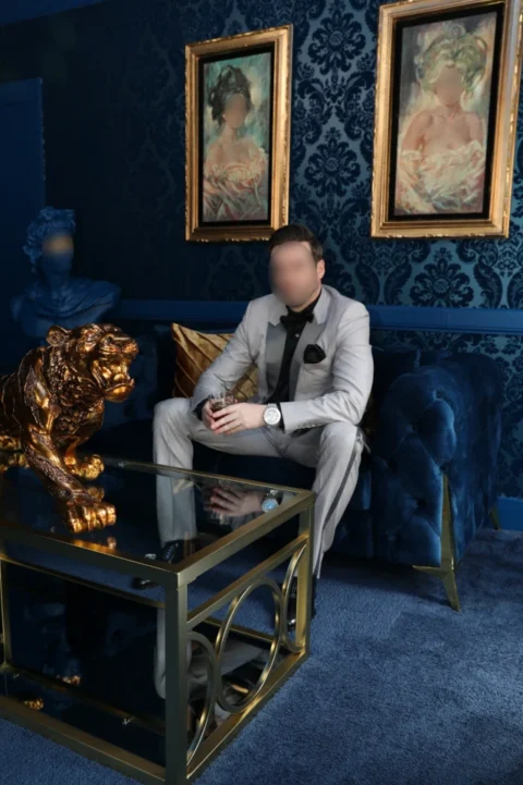 Lloyd Beaumont - Formal-7